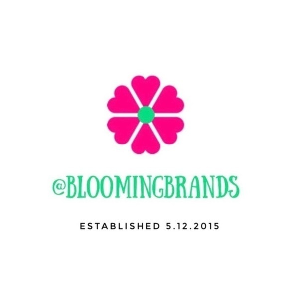 PAPERMOON Stitchfix Lasercut Sleeveless Blouse Coral NWT XS - Picture 9 of 9